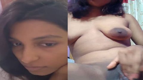 Bangladeshi girl sitting naked and fingering viral clip