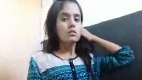 Bangladeshi teen girl sex with her cousin brother at home