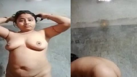 Bengali boudi sex mood naked in bathroom