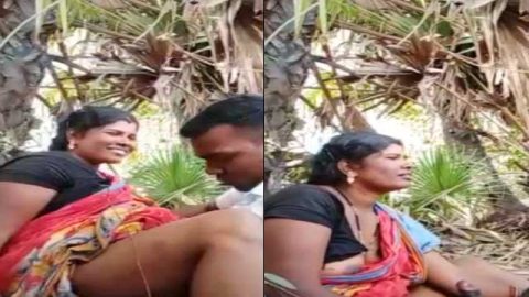 Desi couple hot sex under tree