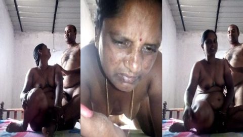 Desi mature wife Doggystyle sex with uncle MMS
