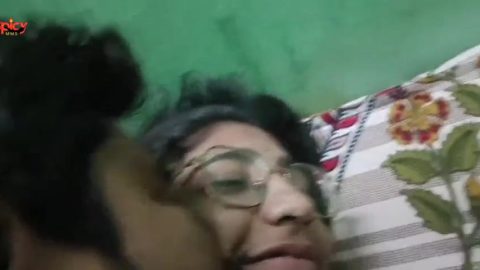 Horny Gujarati cheater bhabhi lovely romance and sex with lover