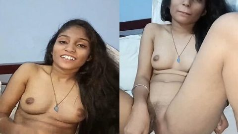 Indian girl nude masturbation with marker