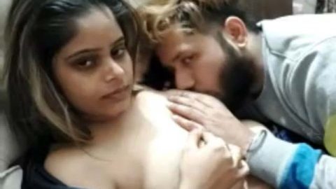 Indian happy couple live cam sex show
