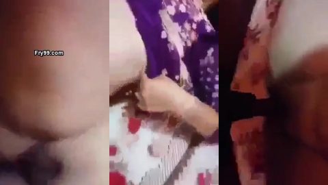 Mature Kannada aunty cheating and fucking with husband's friend