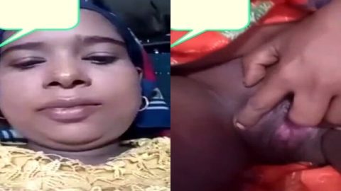 Village bhabhi red pussy show on video call