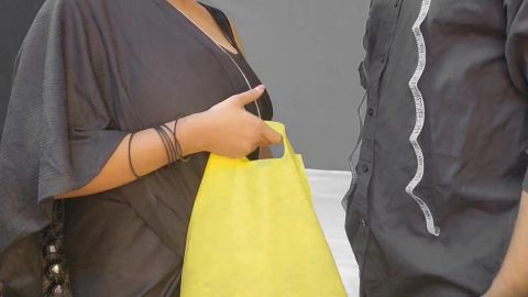 Young horny tailor aroused and fucked hot desi bhabhi
