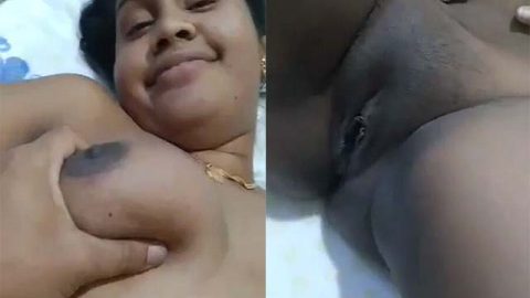 Beautiful mature Indian girl sex with BF
