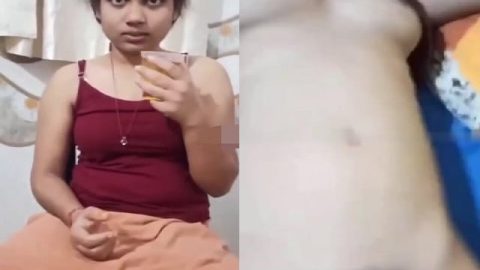 Beer drinking girl nude show before sex with boyfriend