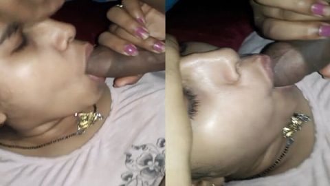 Cute girl blowjob to lover and cum in mouth