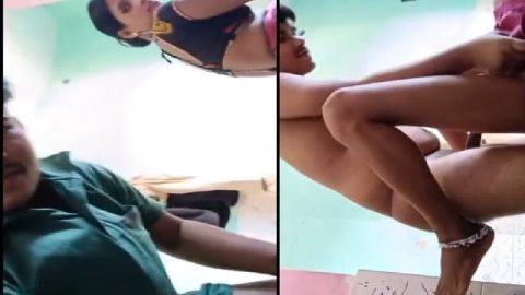 Horny pussy bhabhi sex in missionary style viral MMS