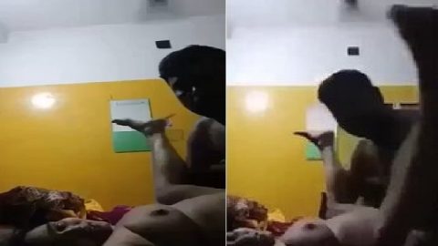 Lonely bhabhi sex in missionary style with lover