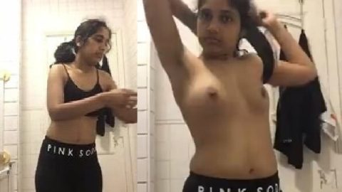 Mallu hot GF stripping before viral bathing