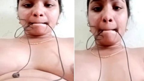 Mallu hot bhabhi topless viral video for lover
