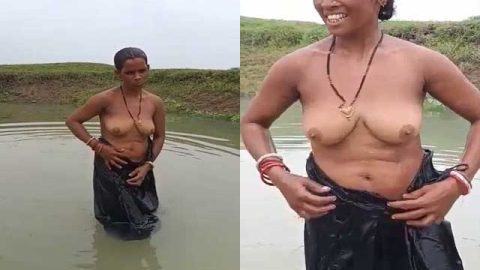 Naughty guy making topless bath video of Bhabhi