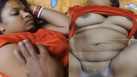 Satin nighty bhabhi sex showing milky boobs