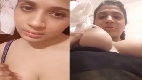 Sexy maal big boobs showing selfie video for lover