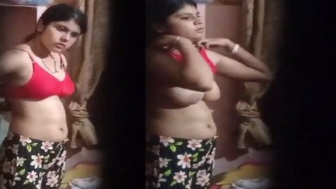Sister dress change caught on viral cam sex