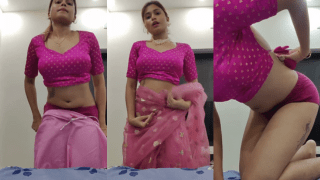 Slutty Influencer’s Saree Nipple Finger Ecstasy 2 Show