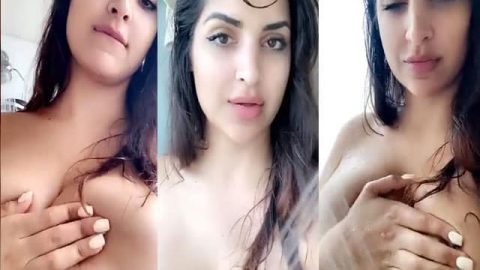 Super sexy booby wife nude shower selfie video