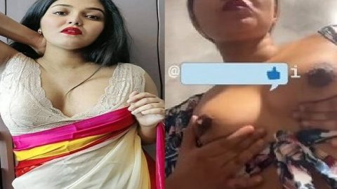 Topless girl Indian blowjob and viral boob show
