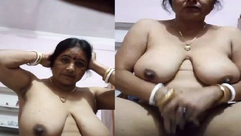 Unsatisfied mature aunty sex mood viral masturbation
