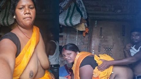 Village mature Desi couple sex in standing state