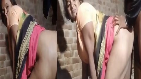 Village mature aunty ass fucking from behind by lover