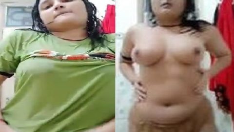 Wet round boobs chubby girlfriend nude bath