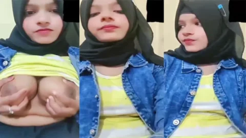 sexy hijabi girl showing her tight boobs 2