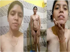 Beautiful Horny Slim Tamil Girl Teasing Showing Asshole Updates