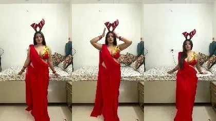 Vandana Pathak Sexy Figure Striping