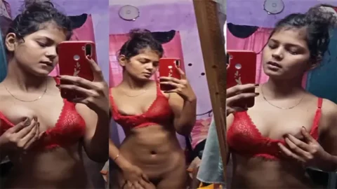 Slim Horny Gf Slapping - Ass Squeezing Nipple