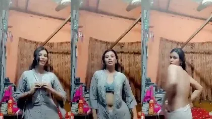 Sexy Young Gf Dancing Nude