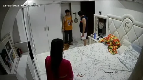 Hot Couple Strip Her Cloths -Trail Dresses Hidden Cam Update P2