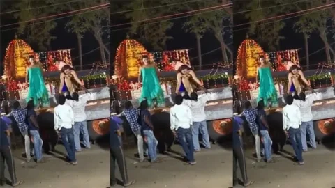 Fully Naked Girl Road Dancing Hard Fuck Style Viral