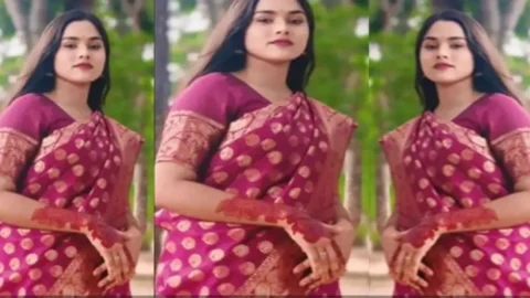 Desi Babe Showing Lover On Video call