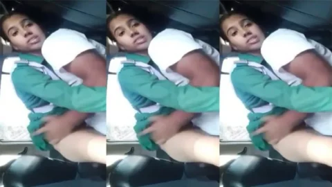 School Babe Inside Car Fucking With Lover 2