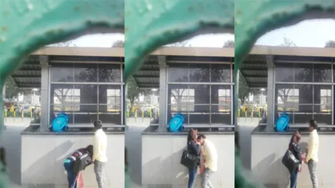 Office Couple Fucking On Road At Daytime