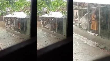 Neighbour Wife Hot Boobs Bathing Secretly Captured Part 5
