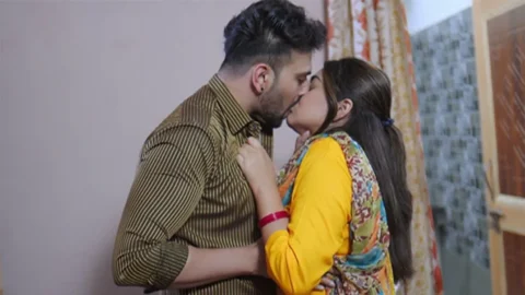 Shafaq Naaz Actress Hot Scenes