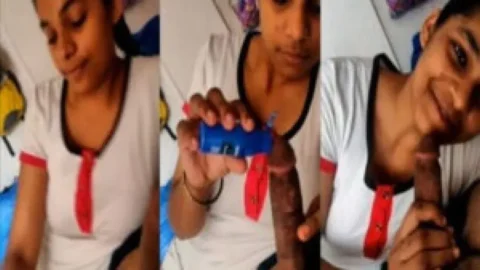 Indian cute girl oiling dick before sex Desi Porn MMS