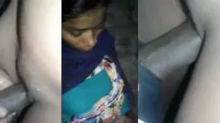 Desi gaon ki rand ne customer ke saath mast chudai ki MMS Porn