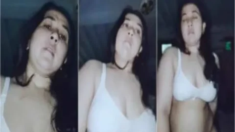 Adorable Desi Bhabhi riding dick with pleasure Desi Porn MMS