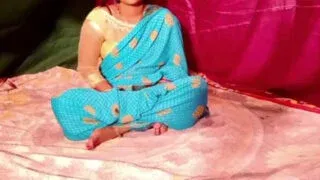Desi bhabhi ka garmi bhara village romance private video MMS Porn