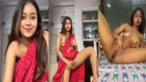 Super cute girl saree striptease show Desi Porn MMS