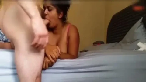 Desi NRI Babe ki Garam Blowjob aur Cumshot ka Maza MMS Porn