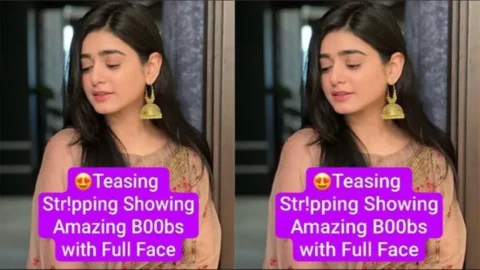 Beautiful Desi Snapchat Influencer Latest Trending Viral Video Teasing Desi Porn MMS