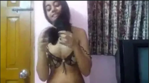 Girlfriend sex with bf in home Desi Porn MMS