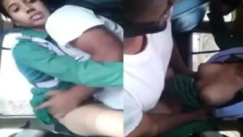 Bangladeshi girl in car sex viral outdoor MMS Desi Porn MMS